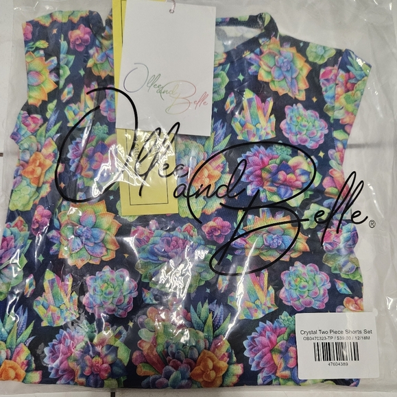 Ollee and Belle Crystal 2 piece short set 12-18 month - Picture 1 of 1